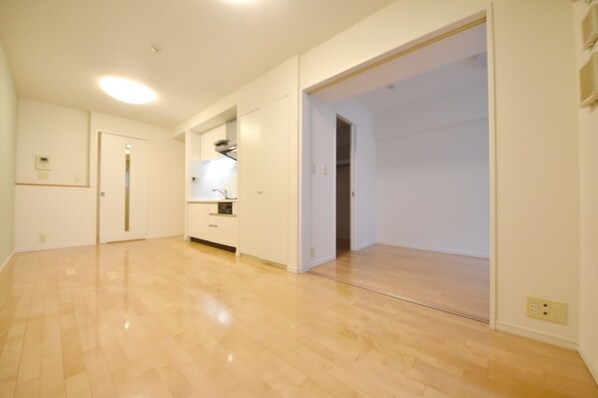 レジディア日本橋浜町の物件内観写真